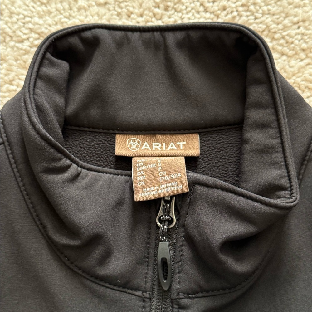 Black Ariat Vest - Picture 3 of 3